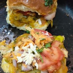 A picture of Veg Burger.