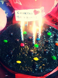 A picture of Cookpad special saucy dark chocolate cake.