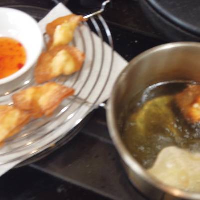 Sweet Potato Cream Cheese Wontons Recipe by Max Delbrück - CookpadSharePrint-image