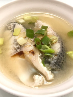 👩🏻🍳味噌鱸魚湯-病患無酒料理 的食譜成品照片