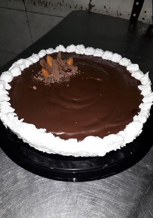 Una foto de Tarta con pionono