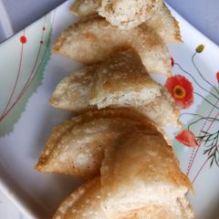 A picture of Dessicated Coconut-Mava(khoya) Gujiya.