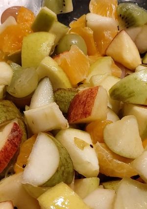 A picture of My super tasty fruit salad.