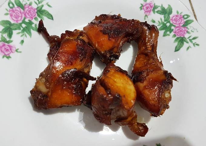 Ayam goreng bacem