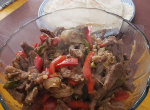 Una foto de Cómo hacer Fajitas de carne ¡de la manera más fácil!