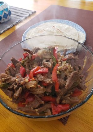 Una foto de Cómo hacer Fajitas de carne ¡de la manera más fácil!
