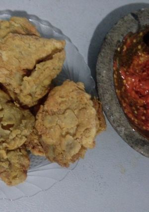 Foto resep Telur Krispi super simple plus Sambel Tomat super endeess.