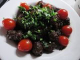 Bola bola daging giling