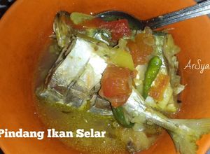 Foto resep Pindang Ikan Selar (Masak Kuah Kuning)