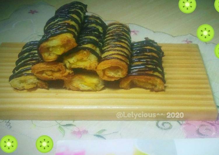 Roti Nanas Coklat Leleh