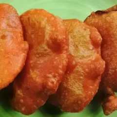 உருளைக்கிழங்கு பஜ்ஜி(potato bajji recipe in tamil) செய்முறை முக்கிய புகைப்படம்