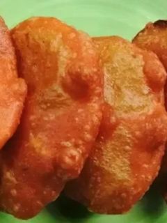 உருளைக்கிழங்கு பஜ்ஜி(potato bajji recipe in tamil) செய்முறை முக்கிய புகைப்படம்