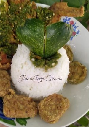 Foto resep Ayam Geprek sambal Korek