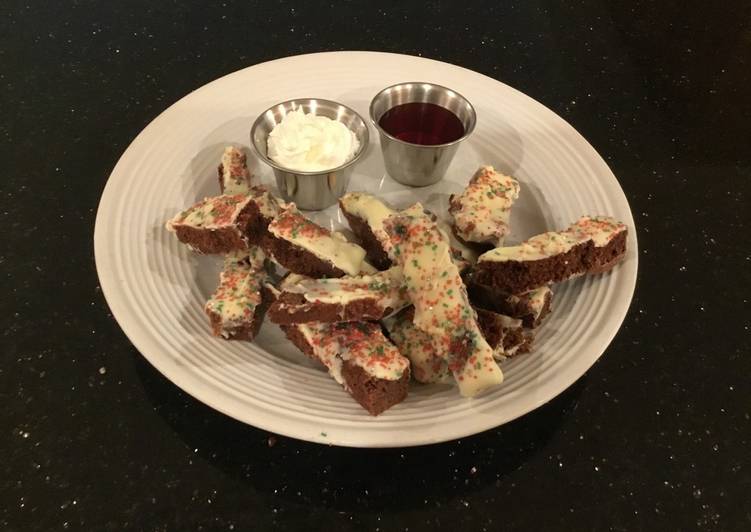 Step-by-Step Guide to Make Ultimate Brownie Fries with Fresh Strawberry Sauce and Whipped Creamy