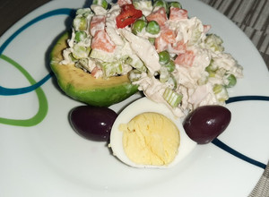 Una foto de Palta rellena a mi estilo