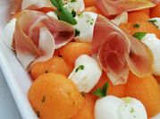 Una foto de melon con jamon