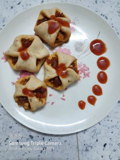 બેક પાર્સલ( Baked Parcel Recipe in Gujarati રેસીપી મુખ્ય ફોટો