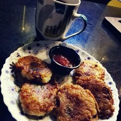 A picture of Simple potatoes cutlets.
