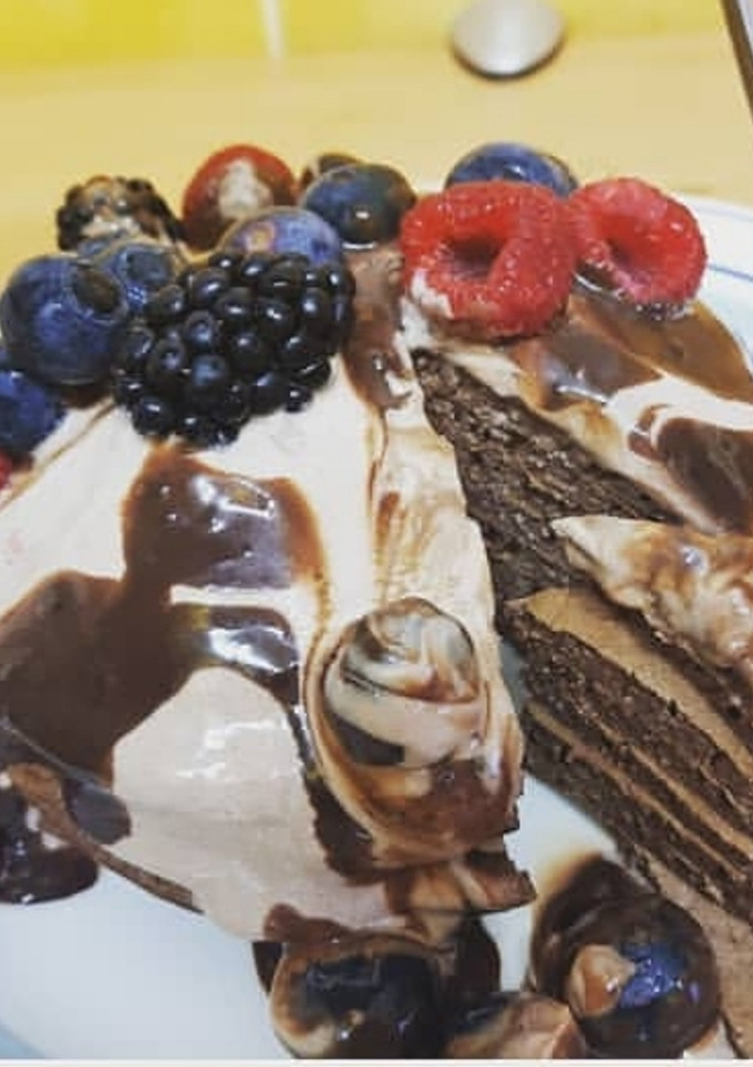 Una foto de Tortitas "selva negra" fit