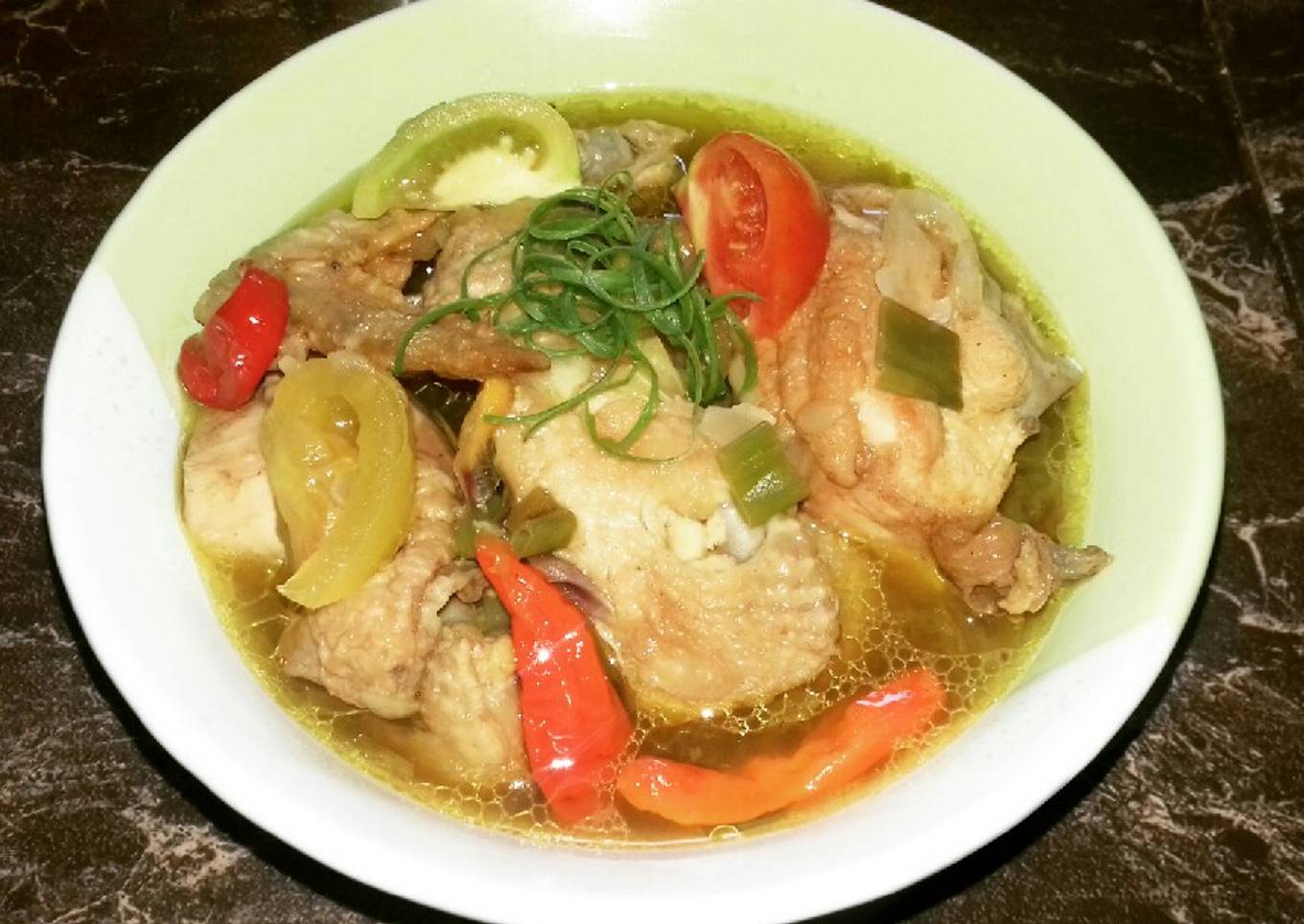 Garang Asem Ayam kuah bening