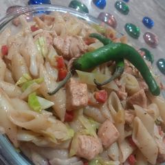 A picture of Chicken tikka pasta 🍝.
