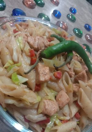 A picture of Chicken tikka pasta 🍝.