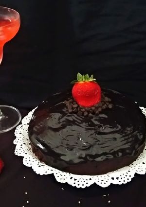 A picture of Dark Chocolate Ganache Cake.