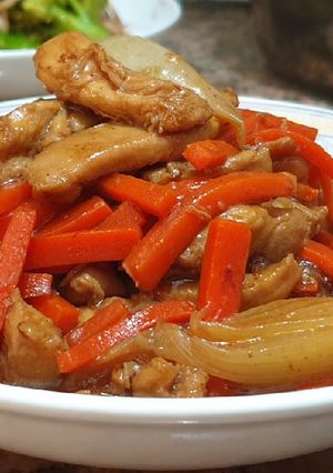 Foto resep Tumis Ayam Wortel Bombai