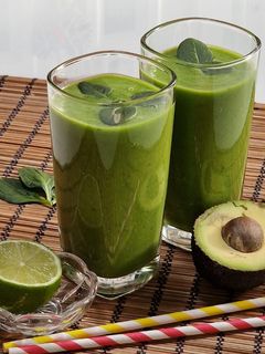Zöld smoothie (vegán) recept fotója