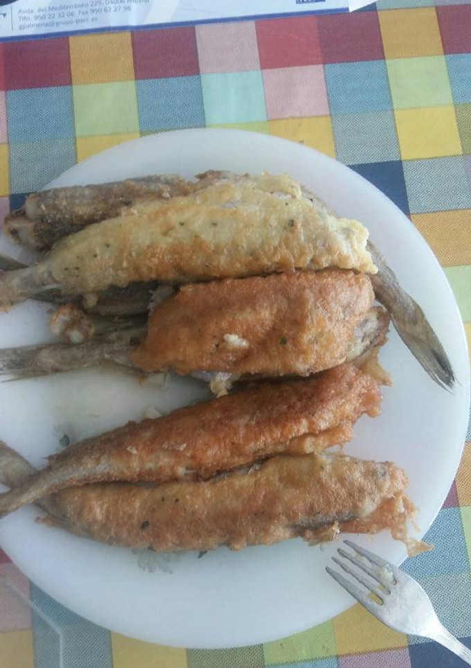 Una foto de Bacaladillas rebozadas con huevo