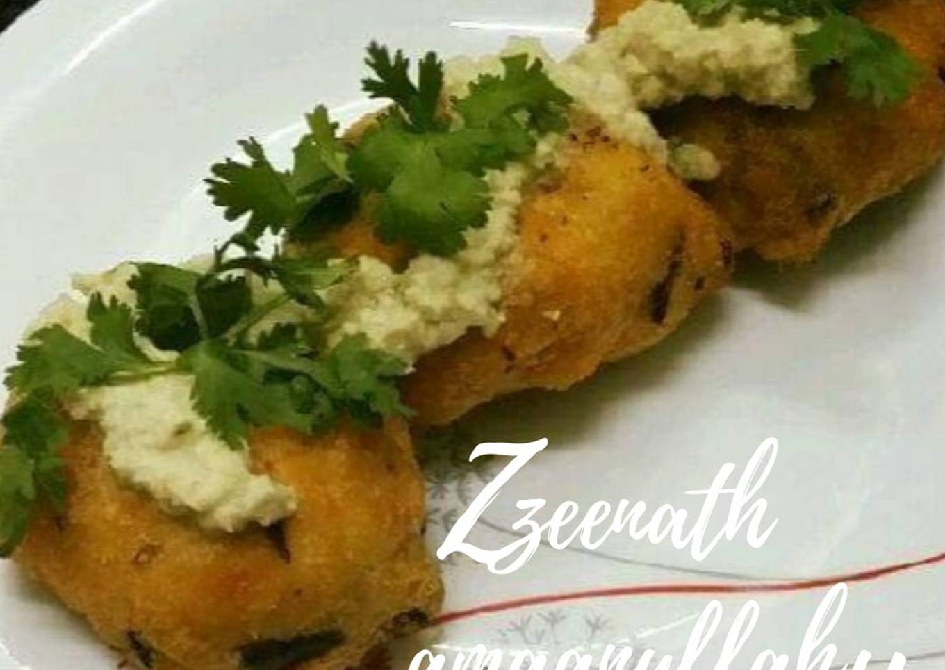 South Indian Savoury Doughnuts or Medu Vadas
