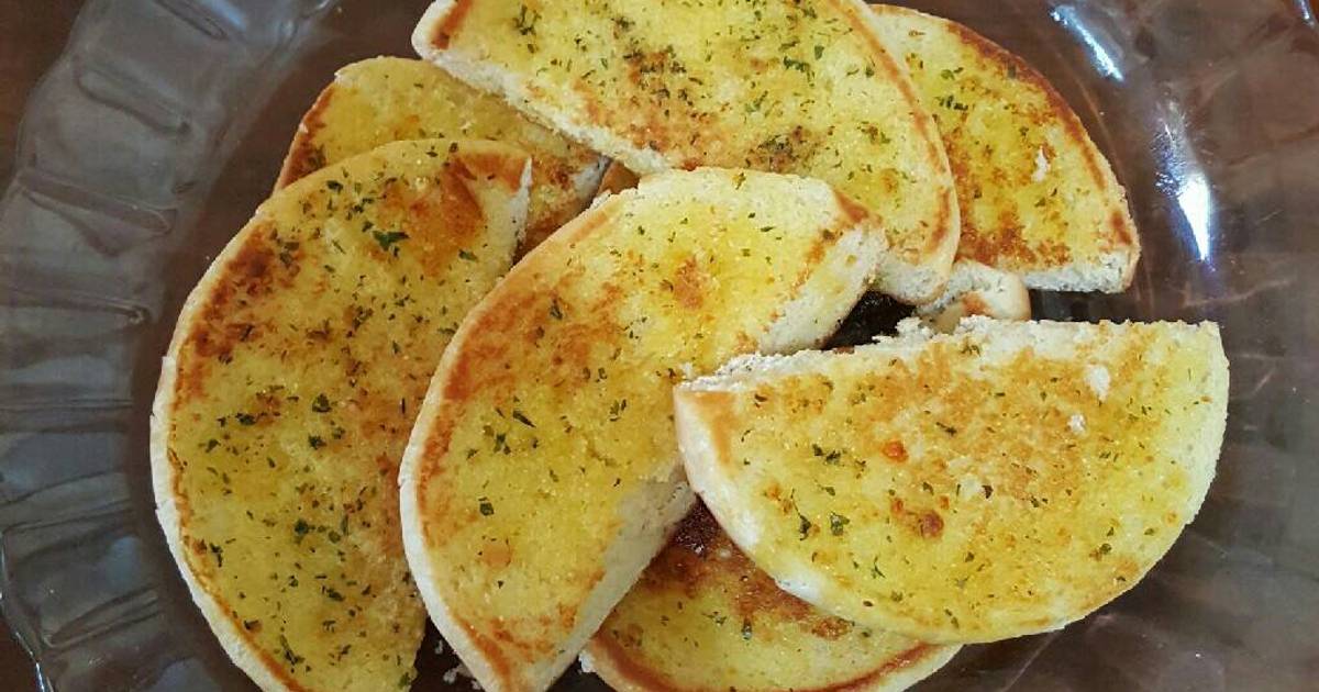 Resep Homemade Garlic Bread Oleh Rahma - Cookpad