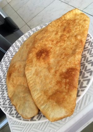 Una foto de EMPANADAS CHILENAS (venezolanas)