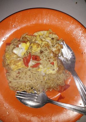 Foto resep Mitum (mie goreng tumis)