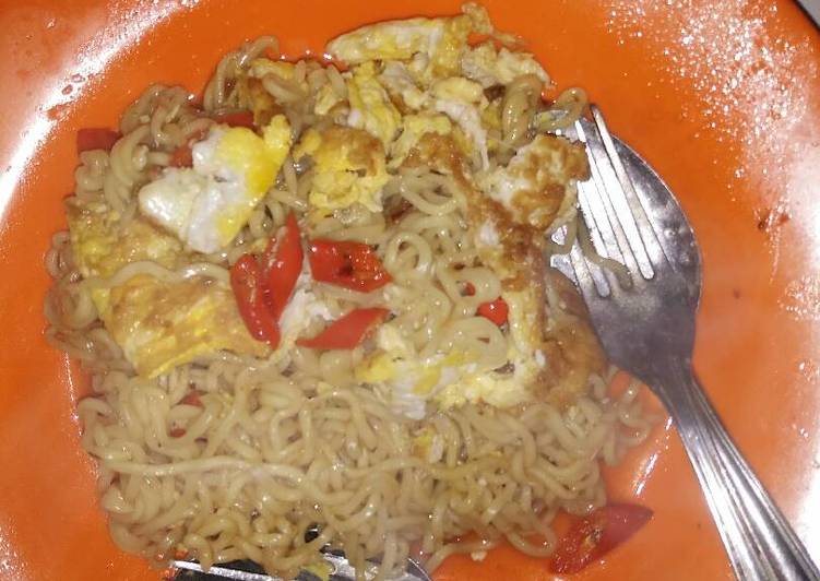 Bagaimana Membuat Mitum (mie goreng tumis) Anti Gagal