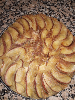 Una foto de Tarta de manzana invertida