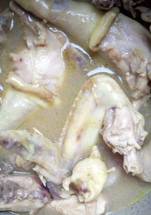 A picture of Chicken pepper soup.