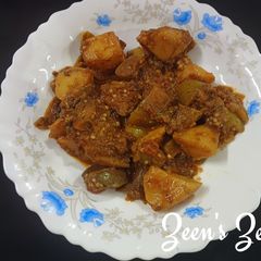 Suvaa Aloo Baingan A picture of Suvaa Aloo Baingan.