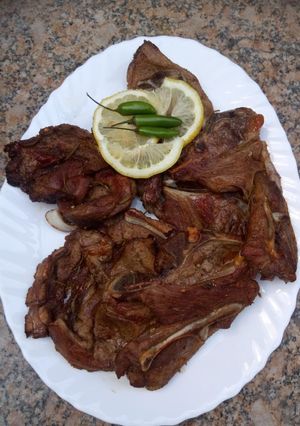 A picture of Herby lamb chops.