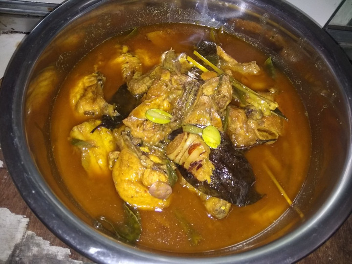 Resep Ayam masak kuah bumbu kuning Bunda Pasti Bisa