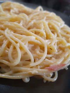 Una foto de Spaghetti carbonara