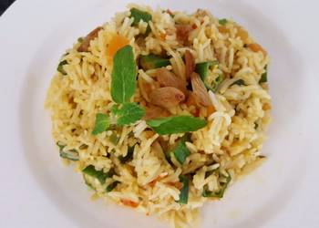 Unique Recipe Lady fingers in a fusion fried rice Delicious Nutritious