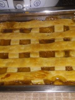A picture of Peach Cobbler.