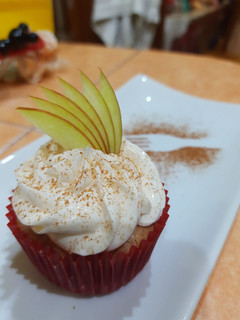 Una foto de Muffins de manzana canela