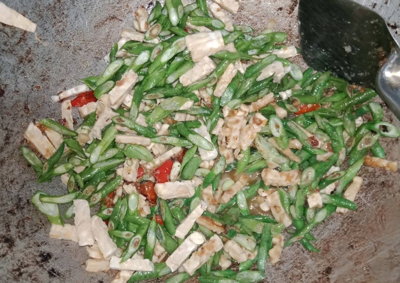 Oseng" kacang panjang + tempe