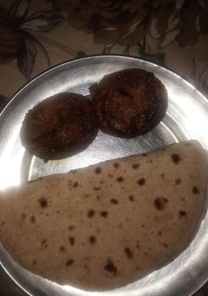ड्राई भरवां टिंडे (Dry Bharwan tinde recipe in Hindi) रेसिपी मुख्य फोटो