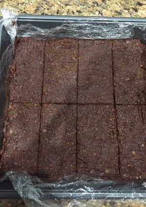 A picture of No Bake ChocBans.