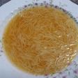 Sopa de fideos del cocido
