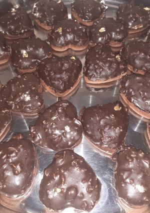 صورة لوصفة 🍫🤎 قلوب الفيريرو روشي 🍫🤎
