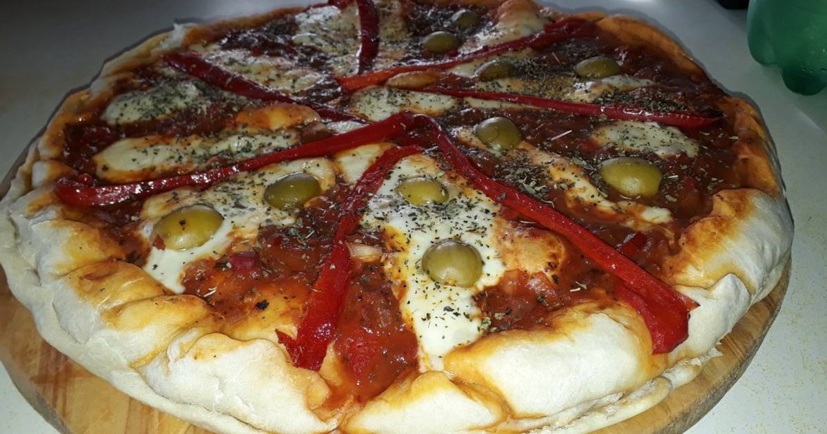 Pizza rellena fácil a mi manera Receta de marii- Cookpad